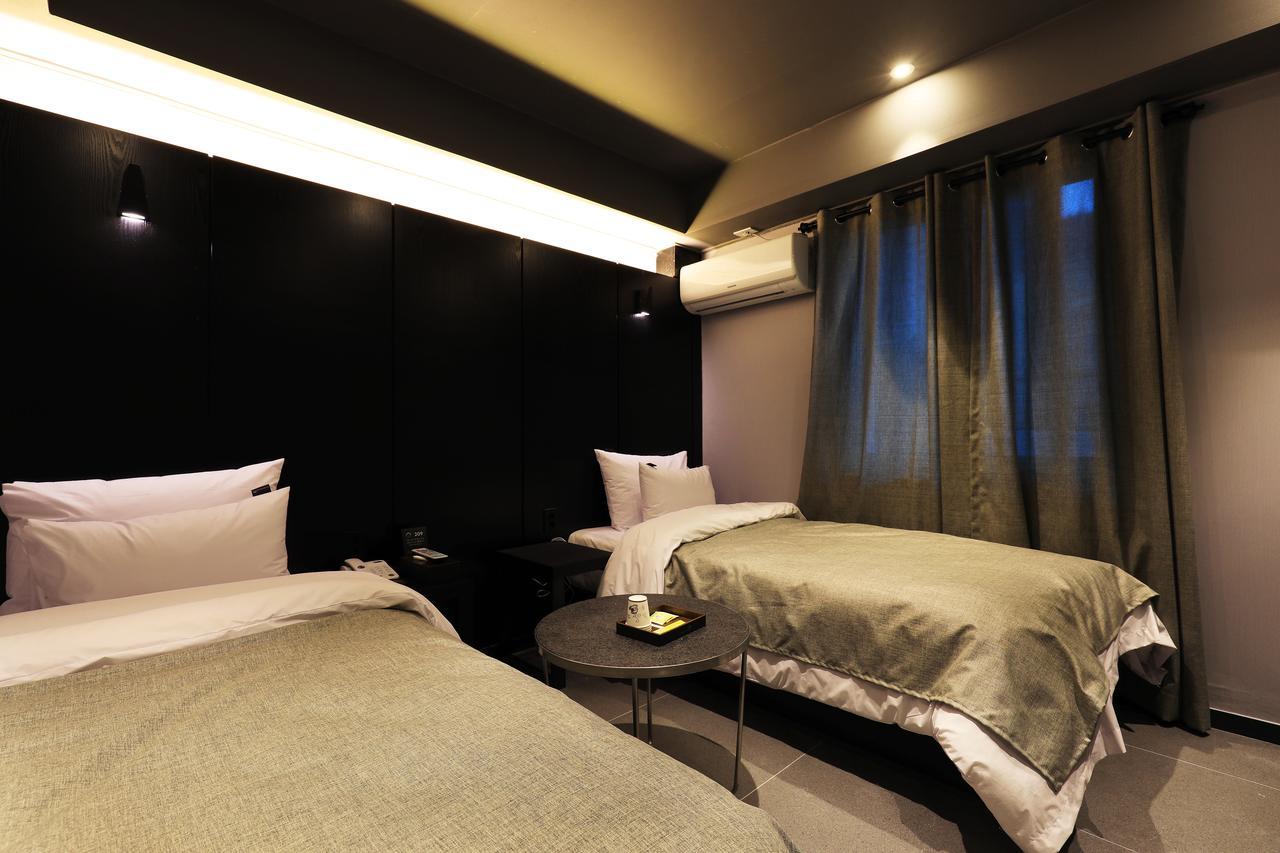 Rainbow Hotel Yongsan Сеул Екстериор снимка