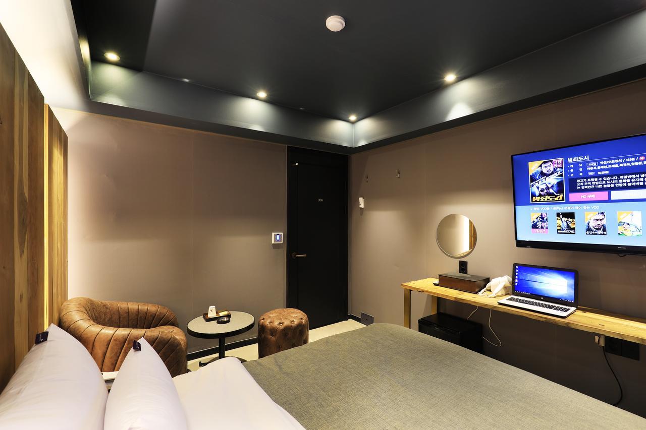 Rainbow Hotel Yongsan Сеул Екстериор снимка