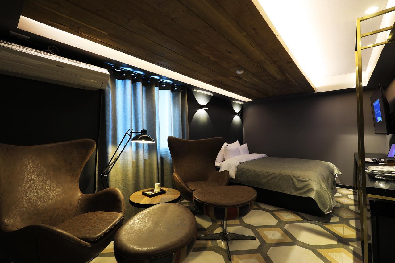 Rainbow Hotel Yongsan Сеул Екстериор снимка